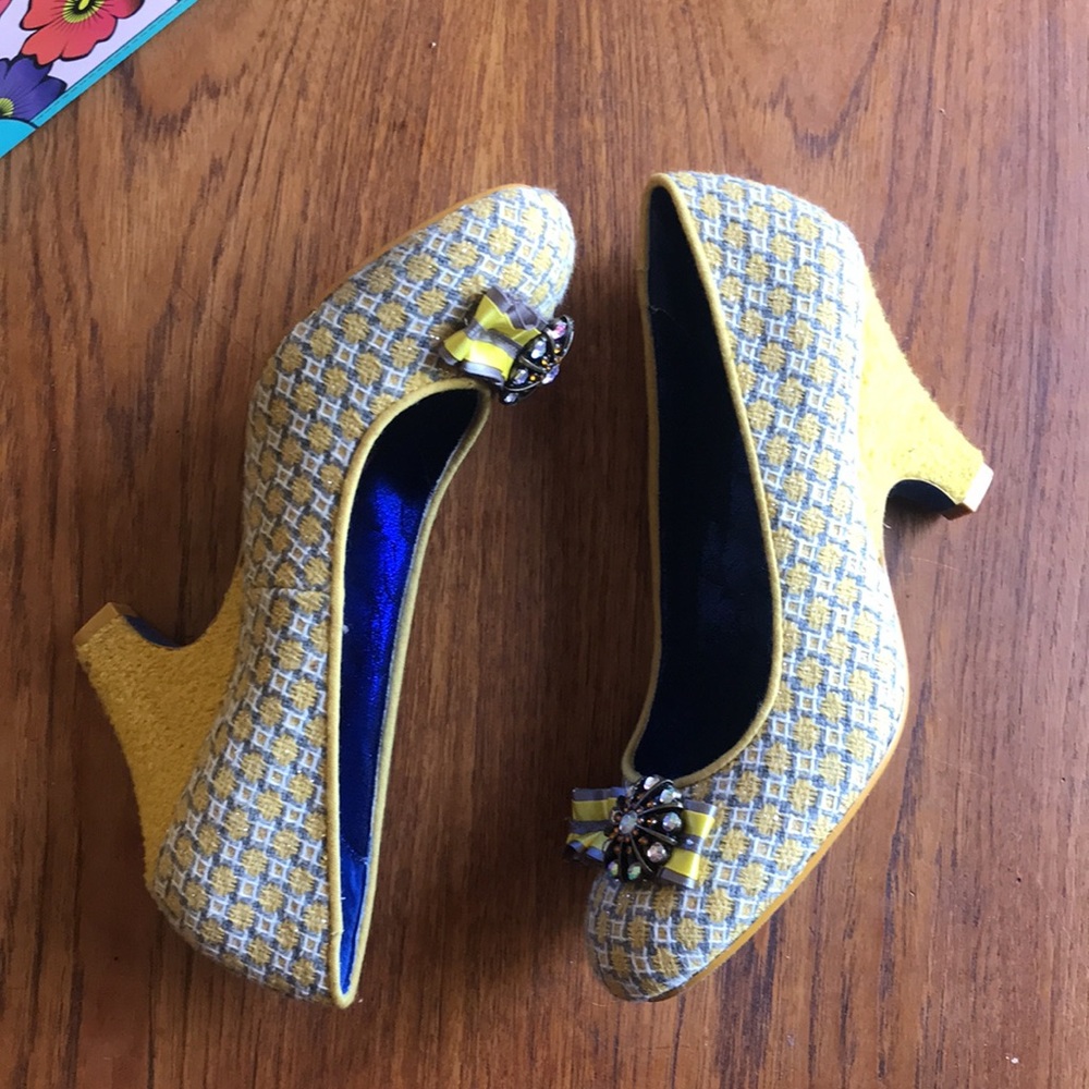Poetic license got to trot heels -worn once!